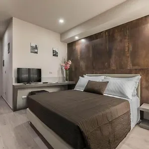 Astoria Deluxe ** Μπολόνια