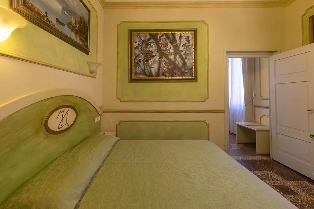 Antica Residenza D'Azeglio Room&Breakfast Di Charme Bologna Bed & Breakfast