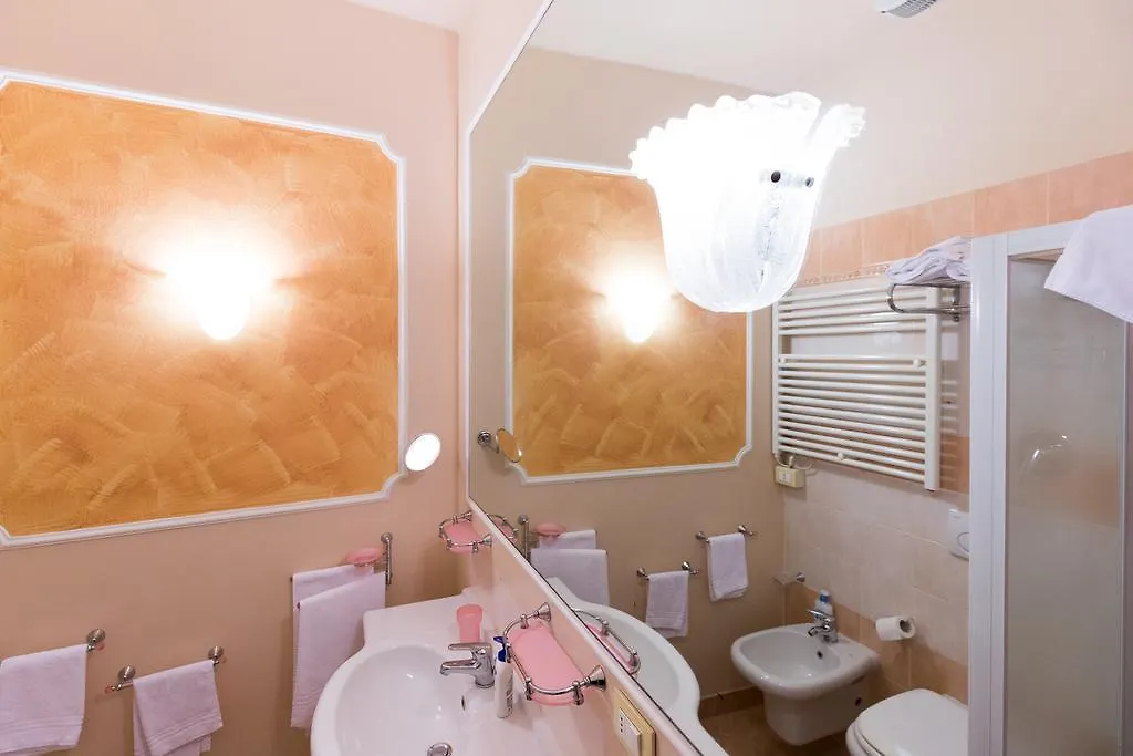 Antica Residenza D'Azeglio Room&Breakfast Di Charme Bologna Italy